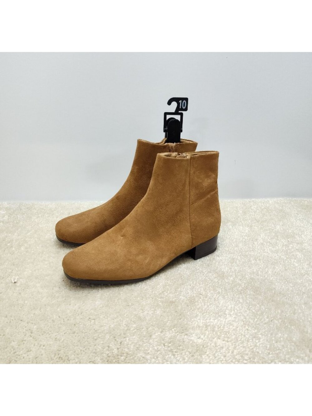 Time and Tru Ankle Boots Womens 10 Faux Suede Memory Foam Low Block Heel Booties